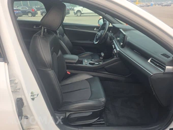 2021 Kia K5 GT-Line - miniatura 8