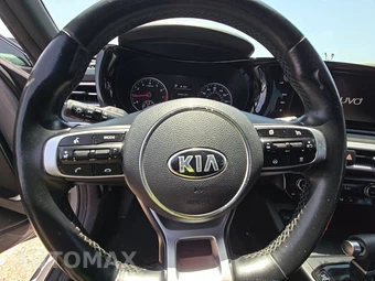2021 Kia K5 GT-Line – miniatura 10