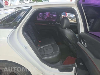 2021 Kia K5 GT-Line – miniatura 13