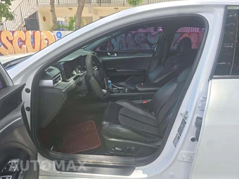 2021 Kia K5 GT-Line – miniatura 3