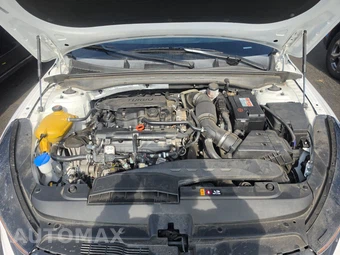 2021 Kia K5 GT-Line – miniatura 15