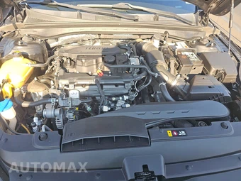 2021 Kia K5 GT-Line – miniatura 15