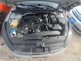 2021 Kia K5 GT-Line – miniatura 15