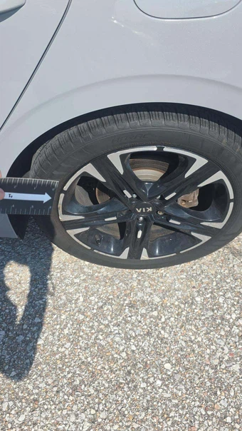 2021 Kia K5 GT-Line – miniatura 20