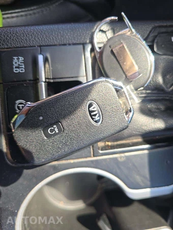 2021 Kia K5 GT-Line – miniatura 8