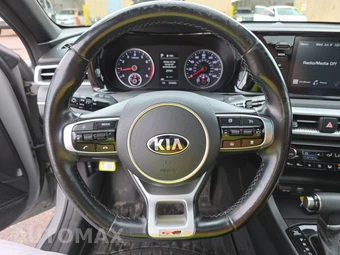 2021 Kia K5 GT-Line - miniatura 10