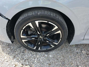 2021 Kia K5 GT-Line – miniatura 23