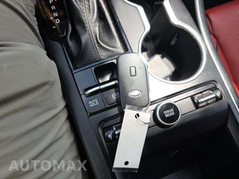 2021 Kia K5 GT-Line – miniatura 8