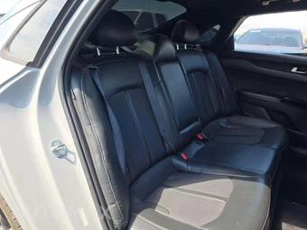 2021 Kia K5 GT-Line – miniatura 16