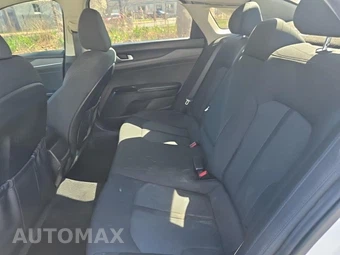 2021 Kia K5 LXS - miniatura 16
