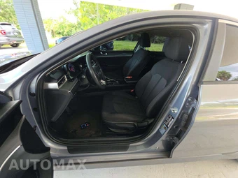 2021 Kia K5 LXS - miniatura 3