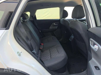 2021 Kia Niro LX – miniatura 13