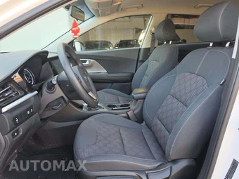 2021 Kia Niro LX – miniatura 3