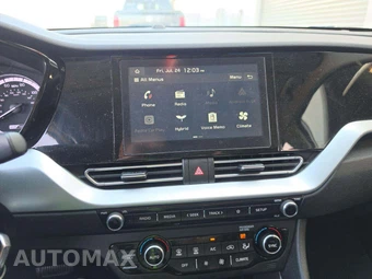 2021 Kia Niro LX – miniatura 7