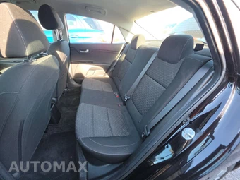 2021 Kia Rio LX Sedan – miniatura 13