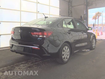 2021 Kia Rio LX Sedan – miniatura 4