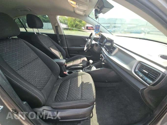2021 Kia Rio S Sedan – miniatura 18