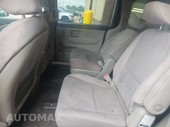 2021 Kia Sedona LX 120.5" WB - miniatura 13