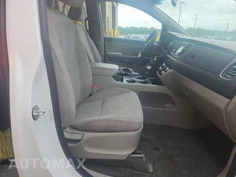 2021 Kia Sedona LX 120.5" WB - miniatura 8