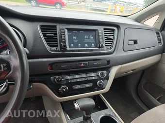 2021 Kia Sedona LX 120.5" WB – miniatura 11