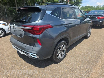 2021 Kia Seltos EX - miniatura 4