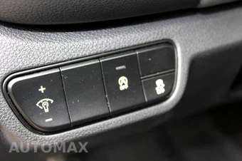 2021 Kia Seltos LX - miniatura 11