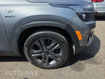 2021 Kia Seltos LX – miniatura 9