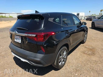 2021 Kia Seltos LX - miniatura 3