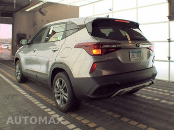 2021 Kia Seltos LX - miniatura 6