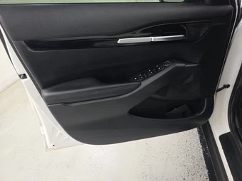 2021 Kia Seltos S – miniatura 9