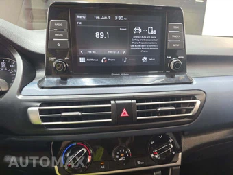 2021 Kia Seltos S - miniatura 10