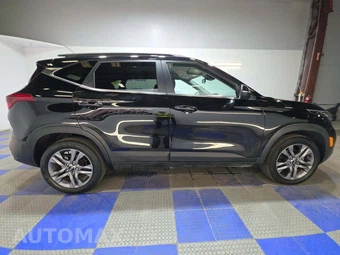 2021 Kia Seltos S - miniatura 4