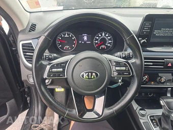 2021 Kia Seltos S – miniatura 10