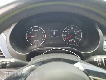 2021 Kia Seltos S - miniatura 12