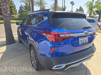 2021 Kia Seltos S – miniatura 6