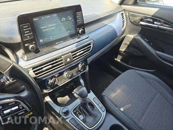 2021 Kia Seltos S – miniatura 10