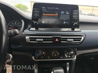 2021 Kia Seltos S – miniatura 7