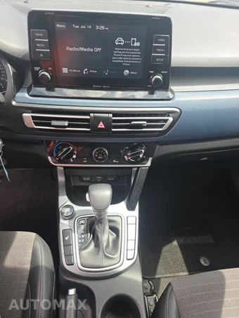2021 Kia Seltos S – miniatura 11