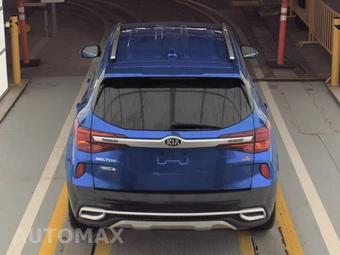 2021 Kia Seltos S – miniatura 5