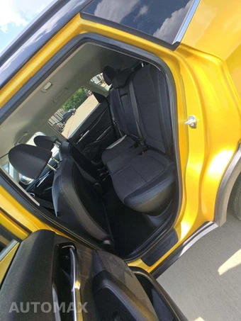 2021 Kia Seltos S – miniatura 10