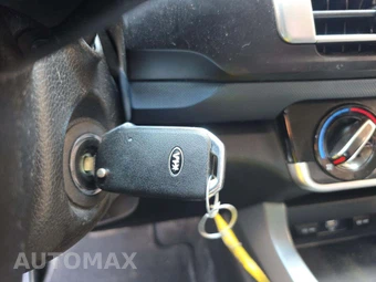 2021 Kia Seltos S – miniatura 8