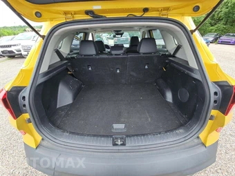 2021 Kia Seltos SX - miniatura 10