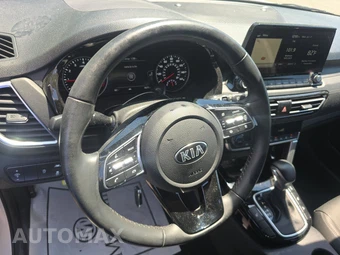 2021 Kia Seltos SX - miniatura 10