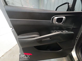 2021 Kia Sorento Hybrid S – miniatura 9
