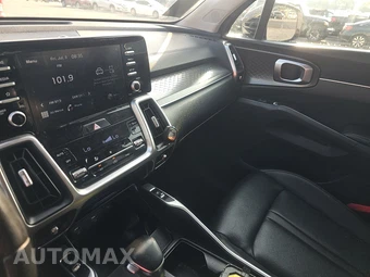 2021 Kia Sorento S – miniatura 11