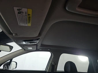 2021 Kia Sorento S – miniatura 15