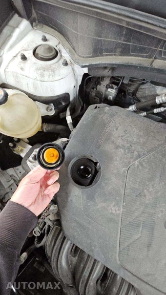 2021 Kia Sorento S – miniatura 19