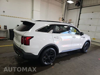 2021 Kia Sorento S – miniatura 4