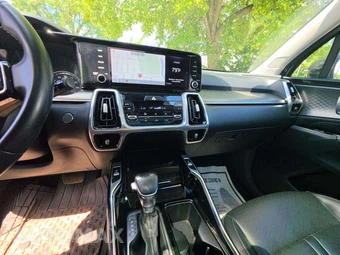 2021 Kia Sorento SX – miniatura 10