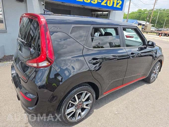 2021 Kia Soul GT-Line - miniatura 3